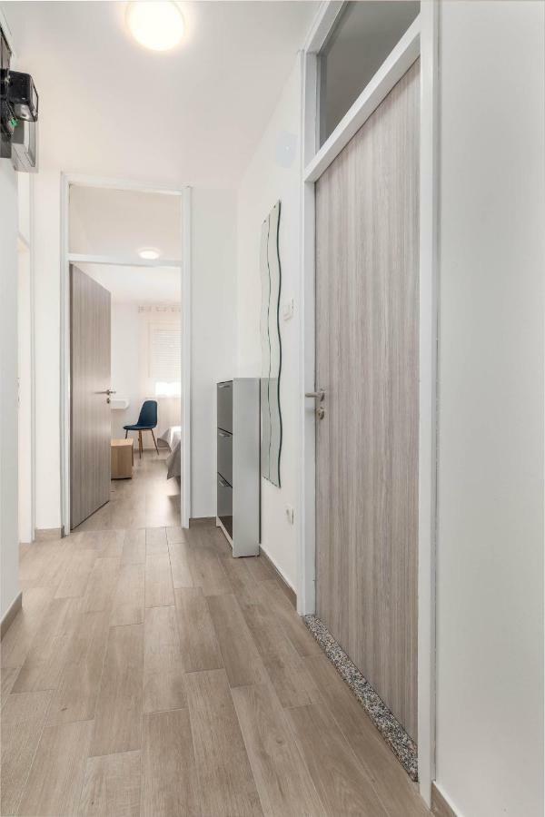 PUY Apartment Sole מראה חיצוני תמונה